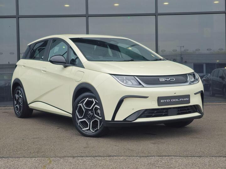BYD Dolphin 60.48kWh Comfort Auto 5dr