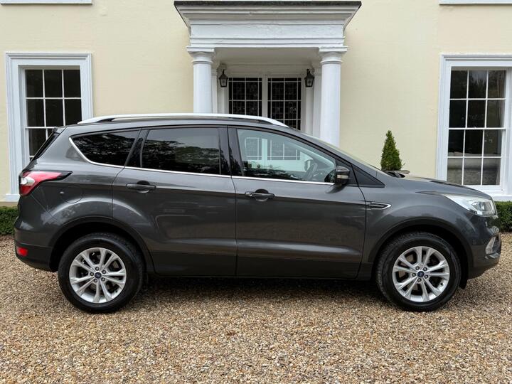 Ford Kuga 1.5 TDCi Titanium Euro 6 (s/s) 5dr
