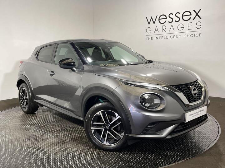 Nissan Juke 1.0 DIG-T N-Connecta Euro 6 (s/s) 5dr