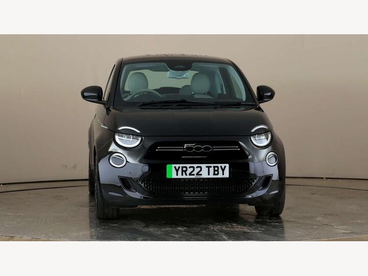 Fiat 500e 42kWh La Prima Auto 3dr