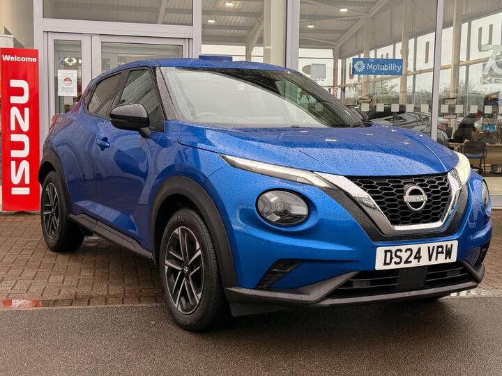 Nissan Juke 1.0 DIG-T N-Connecta Euro 6 (s/s) 5dr Nissan Juke 1.0 DIG-T N-Connecta Euro 6 (s/s) 5dr