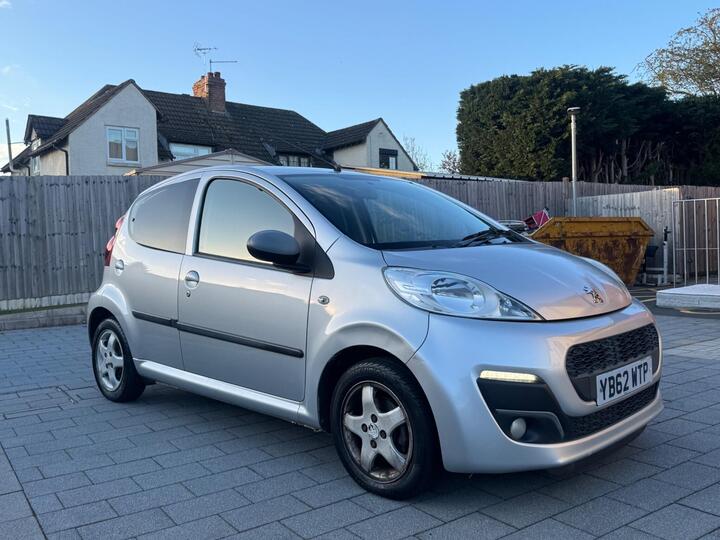 Peugeot 107 1.0 12V Allure Euro 5 5dr