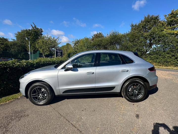 Porsche Macan 3.0 V6 S PDK 4WD Euro 6 (s/s) 5dr