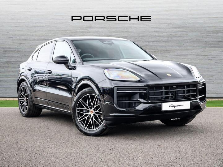 Porsche Cayenne 3.0 V6 E-Hybrid 25.9kWh Black Edition TiptronicS 4WD Euro 6 (s/s) 5dr