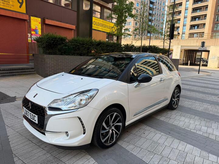DS AUTOMOBILES DS 3 1.2 PureTech Connected Chic Euro 6 3dr