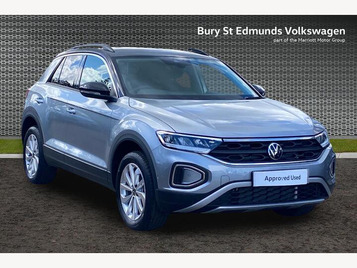 Volkswagen T-Roc 1.5 TSI Match DSG Euro 6 (s/s) 5dr Volkswagen T-Roc 1.5 TSI Match DSG Euro 6 (s/s) 5dr