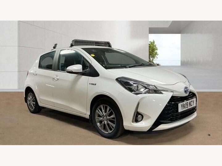 Toyota Yaris 1.5 VVT-h Icon E-CVT Euro 6 (s/s) 5dr