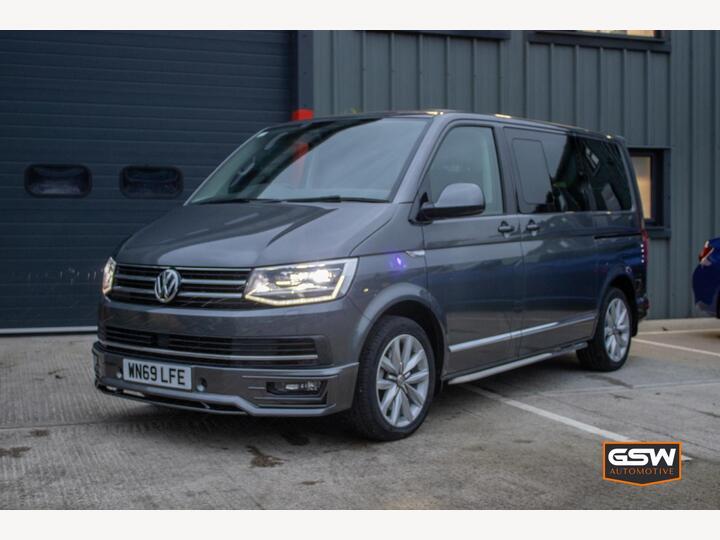 Volkswagen Caravelle 2.0 BiTDI Executive DSG Euro 6 (s/s) 5dr Volkswagen Caravelle 2.0 BiTDI Executive DSG Euro 6 (s/s) 5dr