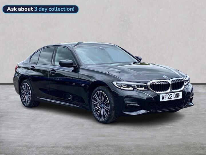 BMW 3 SERIES 2.0 330e 12kWh M Sport Auto Euro 6 (s/s) 4dr BMW 3 SERIES 2.0 330e 12kWh M Sport Auto Euro 6 (s/s) 4dr
