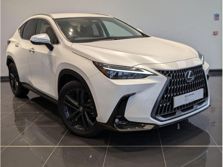 Lexus NX 2.5 450h+ 18.1kWh Premium Plus E-CVT 4WD Euro 6 (s/s) 5dr