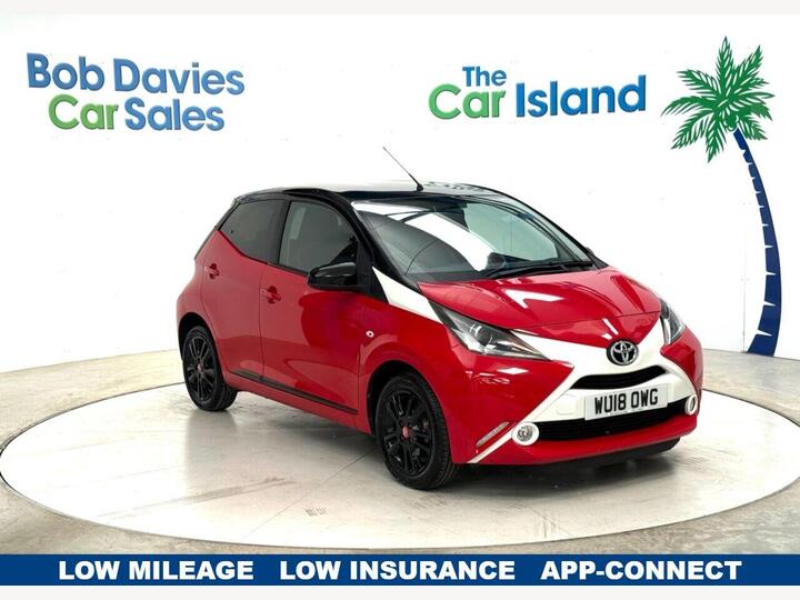 Toyota AYGO 1.0 VVT-i X-cite 4 Red Bi-Tone Euro 6 5dr Toyota AYGO 1.0 VVT-i X-cite 4 Red Bi-Tone Euro 6 5dr