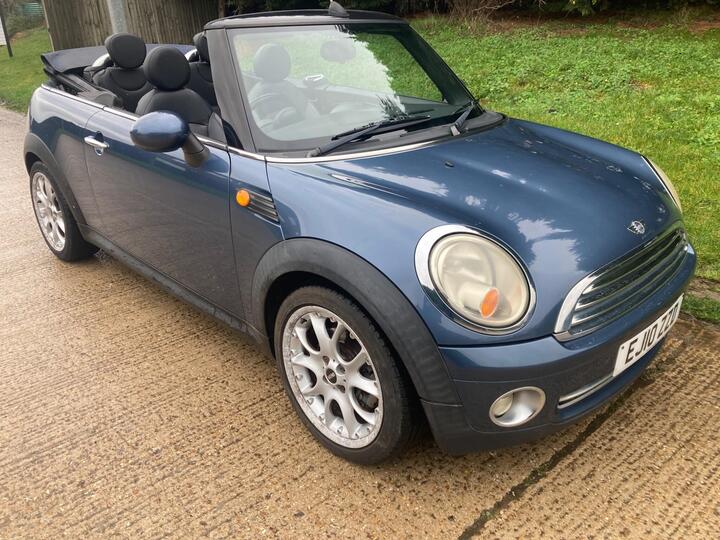 MINI Convertible 1.6 Cooper Steptronic Euro 5 2dr MINI Convertible 1.6 Cooper Steptronic Euro 5 2dr