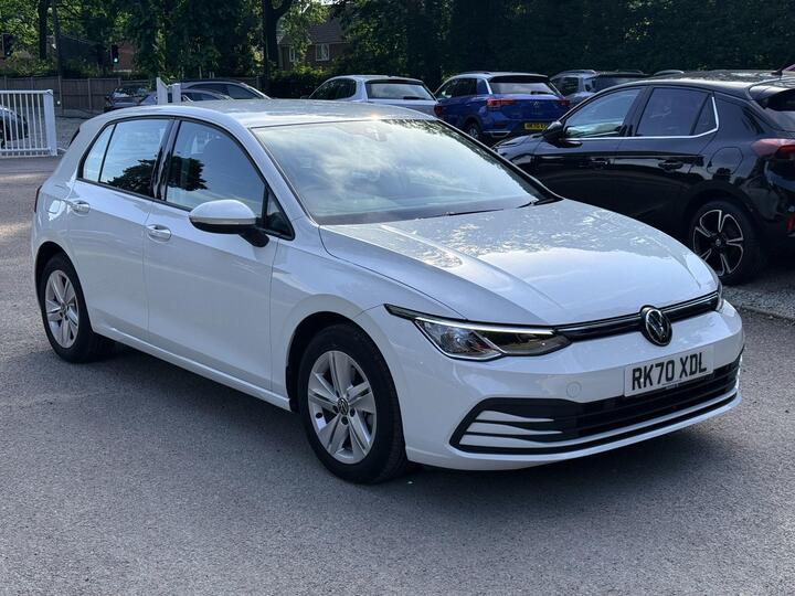Volkswagen Golf 1.5 ETSI MHEV Life DSG Euro 6 (s/s) 5dr