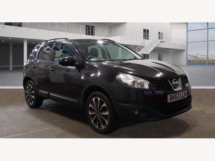 Nissan Qashqai 1.6 360 CVT 2WD Euro 5 5dr Nissan Qashqai 1.6 360 CVT 2WD Euro 5 5dr
