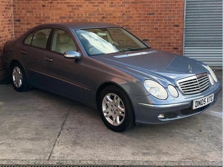 Mercedes-Benz E Class 2.1 E220 CDI Elegance 4dr Mercedes-Benz E Class 2.1 E220 CDI Elegance 4dr