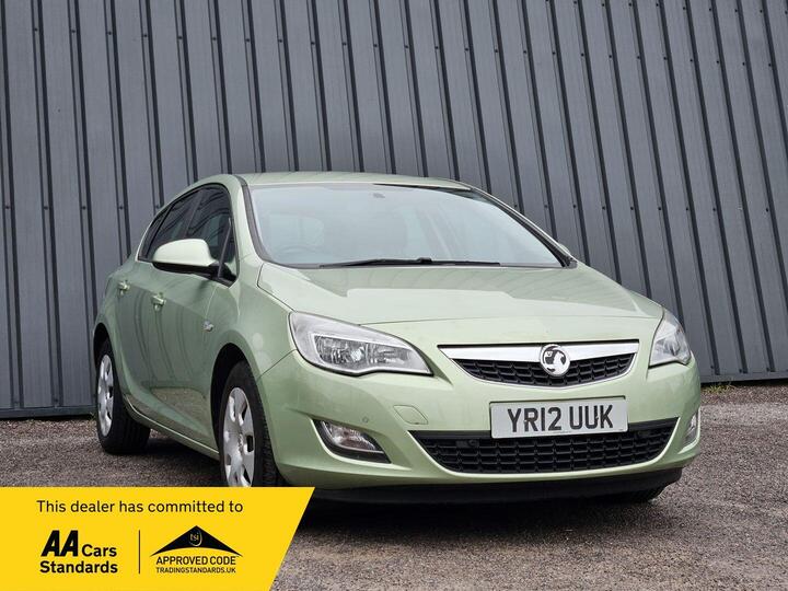 Vauxhall Astra 1.6 16v Exclusiv Euro 5 5dr