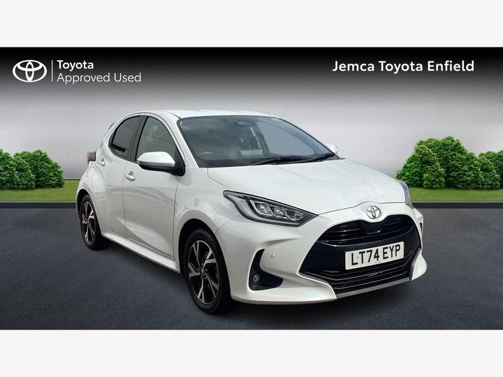 Toyota Yaris 1.5 VVT-h Design E-CVT Euro 6 (s/s) 5dr