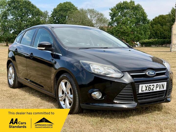 Ford Focus 1.6 Zetec Powershift Euro 5 5dr