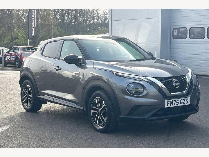 Nissan Juke 1.0 DIG-T N-Connecta Euro 6 (s/s) 5dr