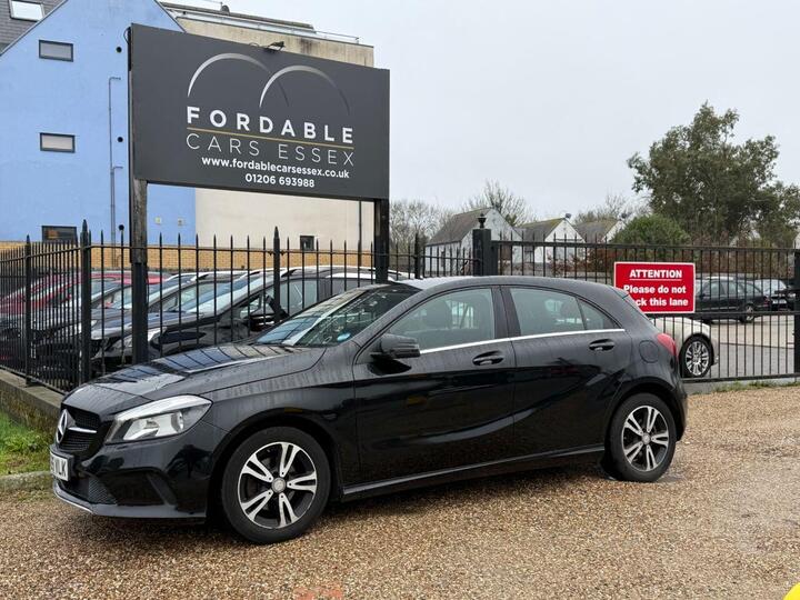 Mercedes-Benz A-CLASS 1.5 A180d SE 7G-DCT Euro 6 (s/s) 5dr