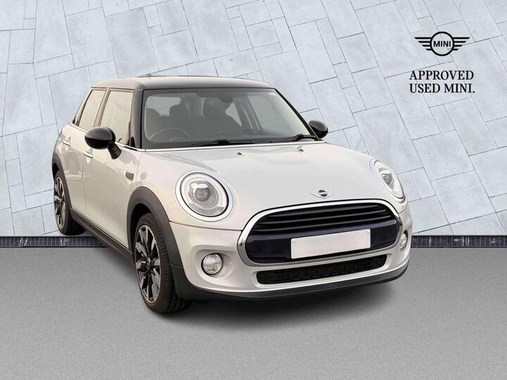 MINI Hatch 1.5 Cooper Auto Euro 6 (s/s) 5dr
