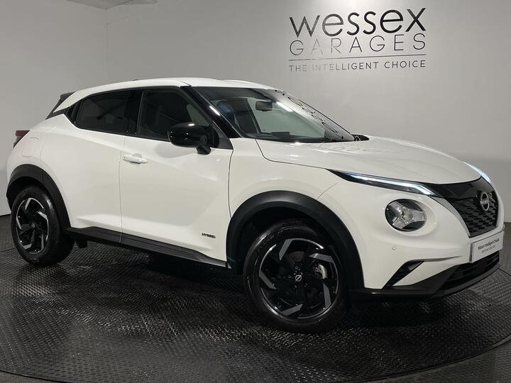 Nissan Juke 1.6 N-Connecta Auto Euro 6 5dr