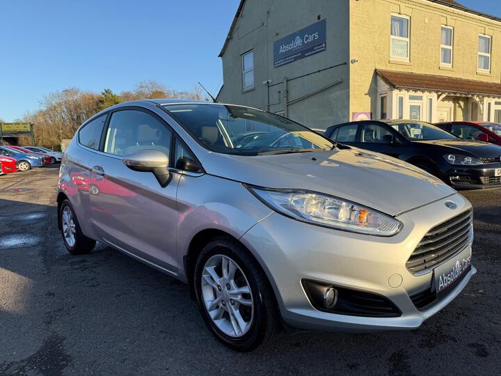 Ford Fiesta 1.25 Zetec Euro 6 3dr Ford Fiesta 1.25 Zetec Euro 6 3dr