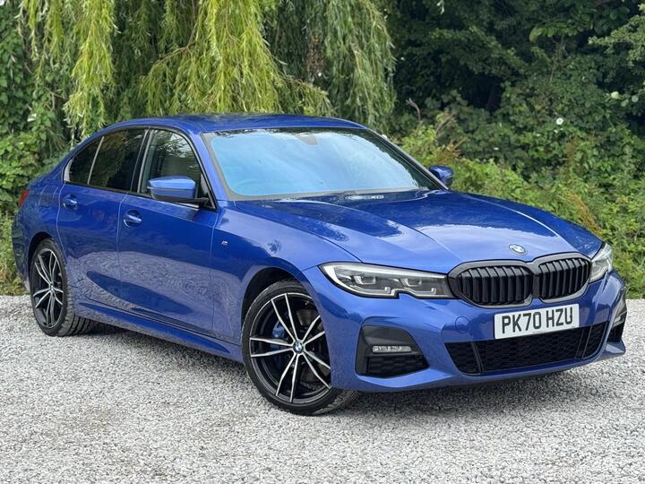 BMW 3 Series 2.0 330e 12kWh M Sport Auto Euro 6 (s/s) 4dr BMW 3 Series 2.0 330e 12kWh M Sport Auto Euro 6 (s/s) 4dr