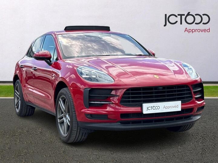 Porsche Macan 2.0T PDK 4WD Euro 6 (s/s) 5dr Porsche Macan 2.0T PDK 4WD Euro 6 (s/s) 5dr