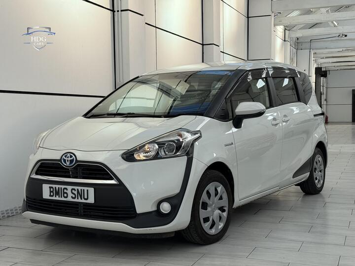 Toyota Sienta 1.5 Hybrid AUTO 7 SEAT-FINANCE AVAILABLE Toyota Sienta 1.5 Hybrid AUTO 7 SEAT-FINANCE AVAILABLE