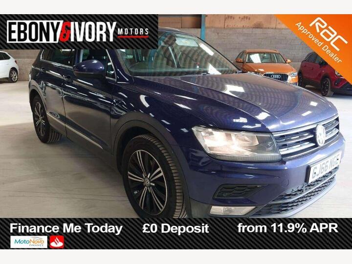 Volkswagen TIGUAN 2.0 TDI BlueMotion Tech SE Navigation Euro 6 (s/s) 5dr