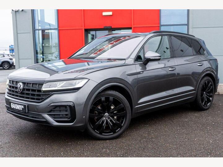 Volkswagen Touareg 3.0 TDI V6 R-Line Tech Plus Tiptronic 4Motion Euro 6 (s/s) 5dr