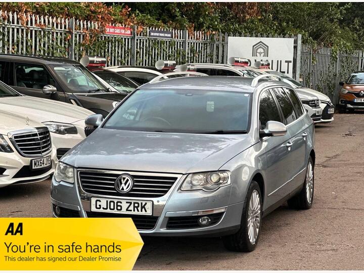Volkswagen Passat 3.2 FSI V6 SEL DSG 4Motion Euro 4 5dr