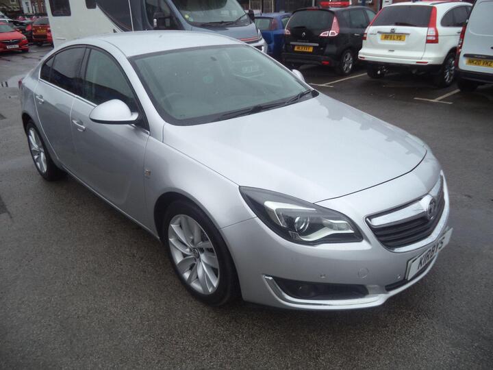 Vauxhall Insignia 2.0 CDTi SRi Nav Auto Euro 6 5dr Vauxhall Insignia 2.0 CDTi SRi Nav Auto Euro 6 5dr