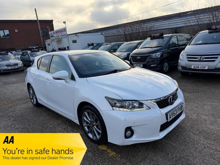 Lexus CT 1.8 200h Advance CVT Euro 5 (s/s) 5dr