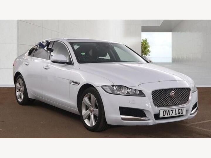 Jaguar XF 2.0d Portfolio Auto Euro 6 (s/s) 4dr