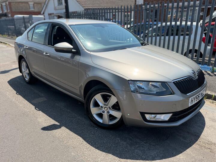 Skoda Octavia 1.2 TSI SE Euro 6 (s/s) 5dr