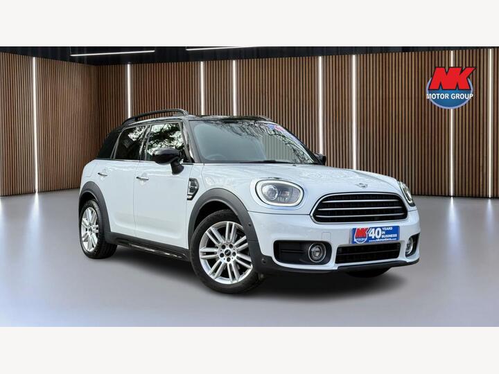 MINI Countryman 1.5 Cooper Exclusive Steptronic Euro 6 (s/s) 5dr