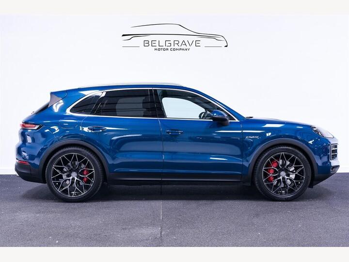 Porsche Cayenne 3.0 V6 E-Hybrid 25.9kWh TiptronicS 4WD Euro 6 (s/s) 5dr