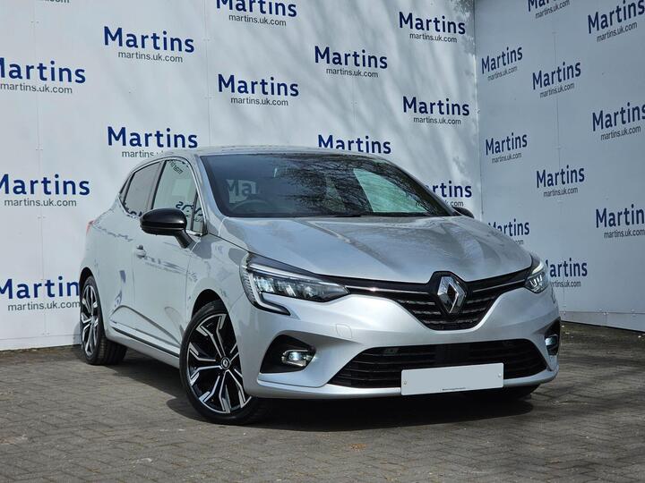 Renault Clio 1.6 E-TECH Techno Auto Euro 6 (s/s) 5dr