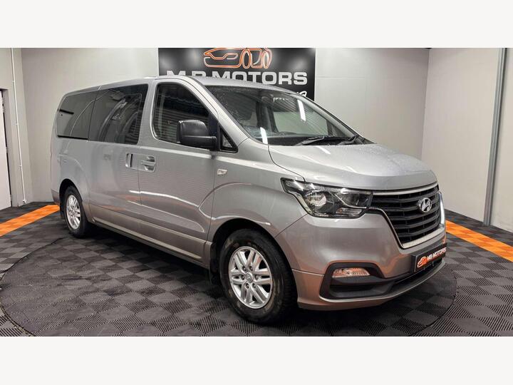 Hyundai I800 2.5 CRDi SE Nav Euro 6 5dr