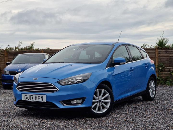 Ford FOCUS 1.0T EcoBoost Titanium Euro 6 (s/s) 5dr