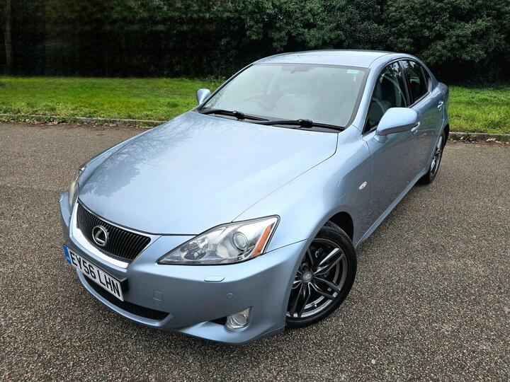 Lexus IS 2.5 250 SE-L 4dr