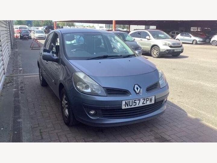 Renault Clio 1.5 DCi Dynamique 5dr Renault Clio 1.5 DCi Dynamique 5dr