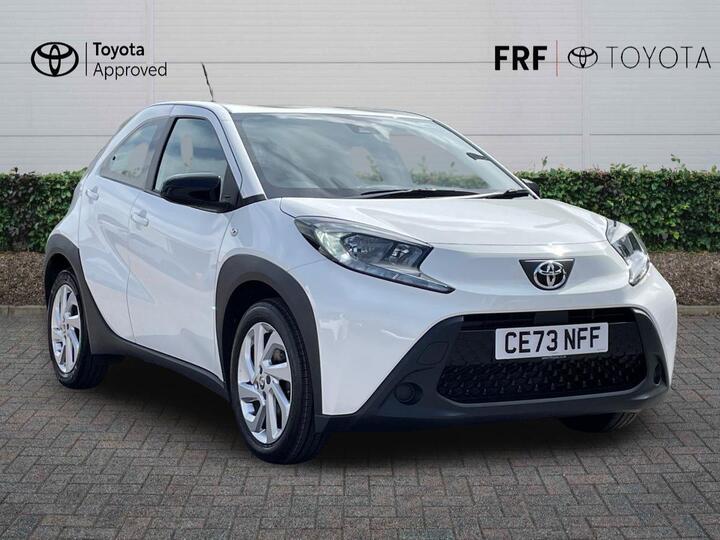 Toyota Aygo X 1.0 VVT-i Pure Euro 6 (s/s) 5dr