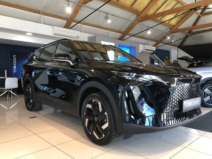 OMODA 7 1.5T SHS 18.4kWh Knight DHT1 Euro 6 (s/s) 5dr