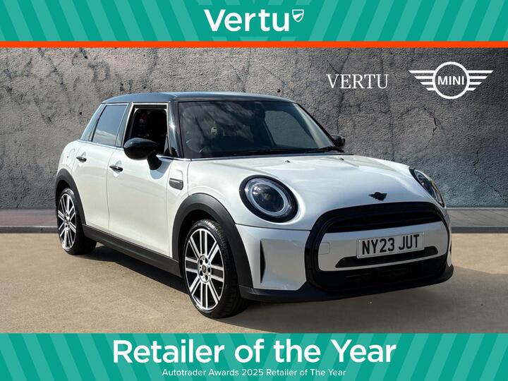 MINI Hatch 1.5C Classic Steptronic Euro 6 (s/s) 5dr