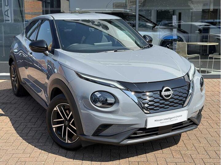 Nissan Juke 1.6 N-Connecta Auto Euro 6 5dr