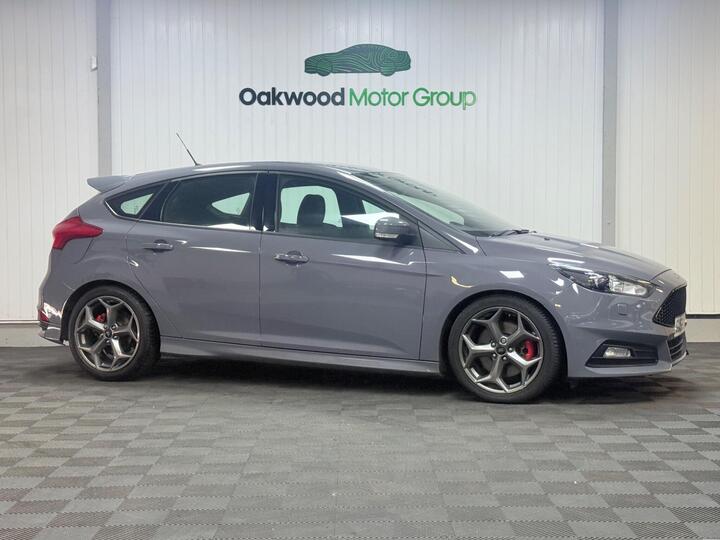 Ford Focus 2.0 TDCi ST-3 Euro 6 (s/s) 5dr