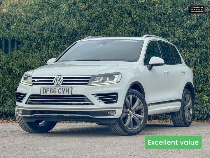 Volkswagen Touareg 3.0 TDI V6 BlueMotion Tech R-Line Tiptronic 4WD Euro 6 (s/s) 5dr Volkswagen Touareg 3.0 TDI V6 BlueMotion Tech R-Line Tiptronic 4WD Euro 6 (s/s) 5dr